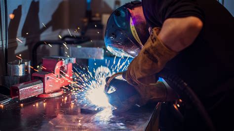 metal fabrication apprenticeship bc|welder fabricator apprenticeships.